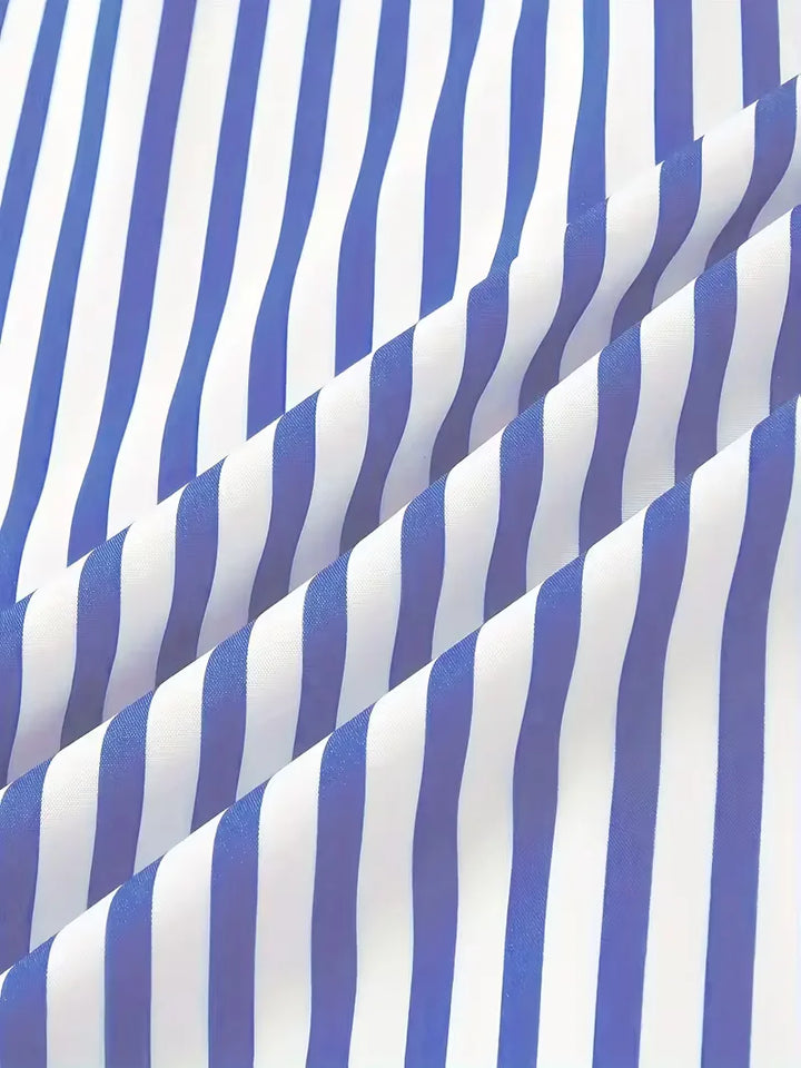 Herenoverhemd: slim fit, lange mouwen, mandarijn kraag, verticale strepen. Perfecte zakelijke casual kleding.