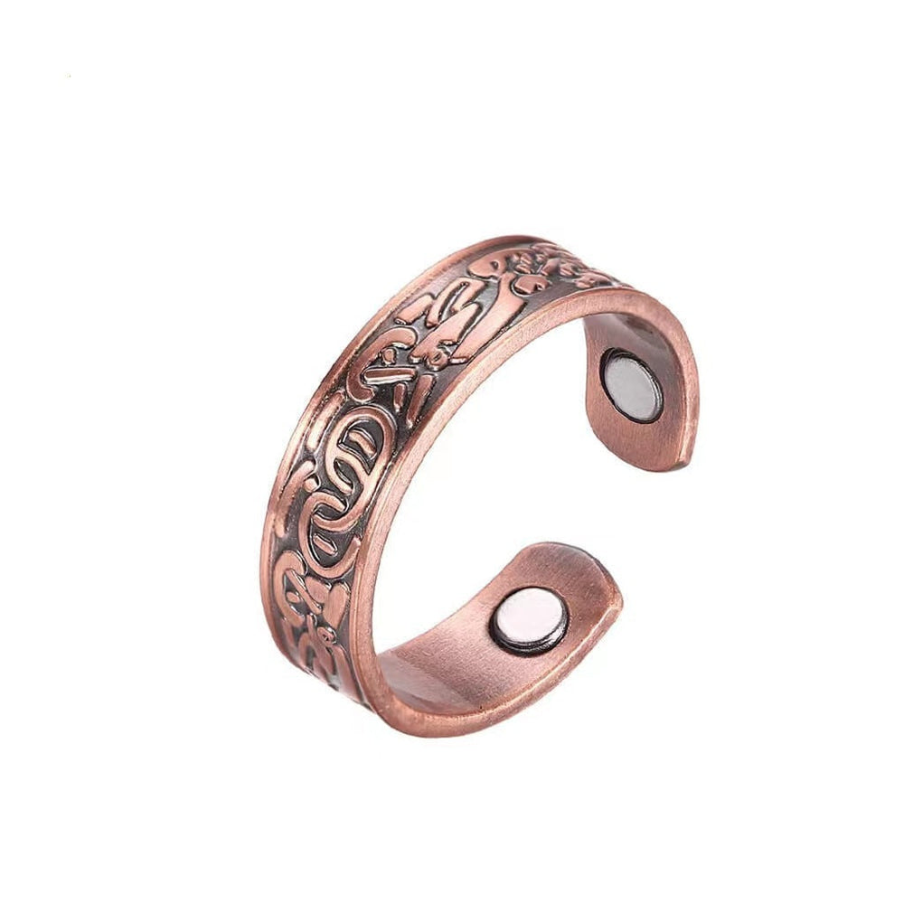 Koperen unisex open ring met magnetische werking en gedetailleerd vintage patroon. Een stijlvol, verstelbaar retro accessoire.