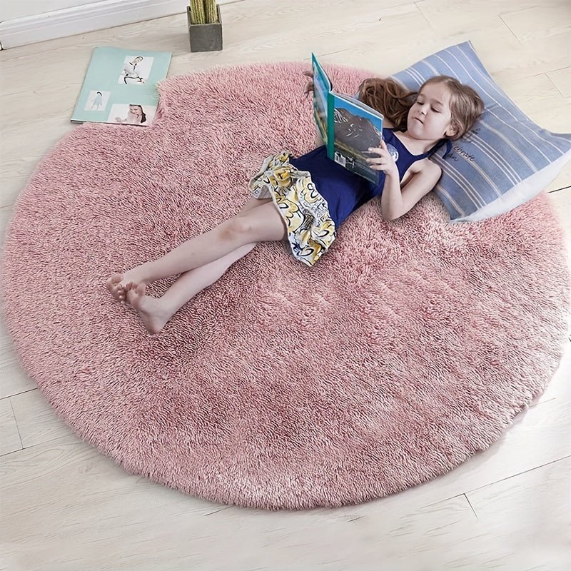 Clouda rond vloerkleed: wasbaar, zacht en fluffy polyester voor ultiem comfort thuis.
