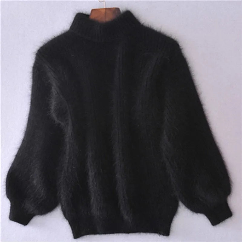 Comfortabele en modieuze Angora gebreide damestrui Livia, perfect voor dagelijks comfort en stijl.