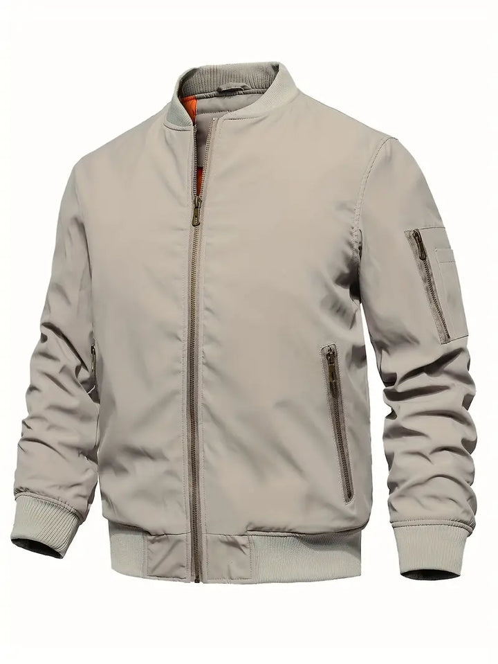 Stijlvolle heren tussenjas, geschikt voor zowel casual als formele gelegenheden. Comfortabele mannenmode.