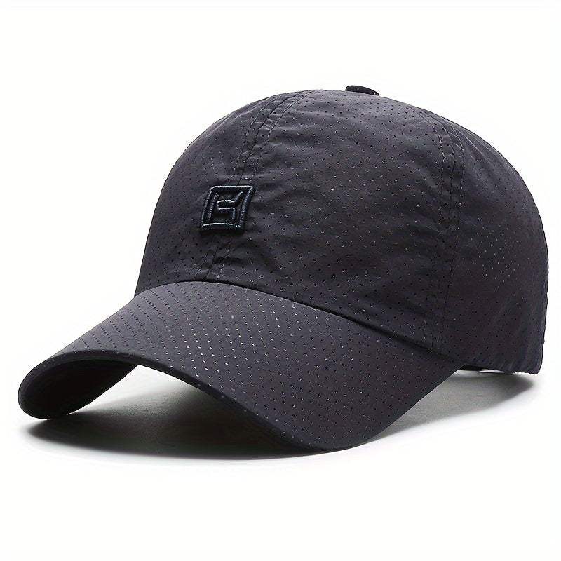 Duurzame ademende sportpet, perfect voor een actieve levensstijl. Unisex design voor alle seizoenen.