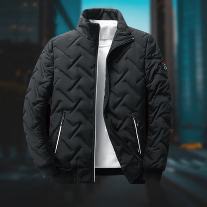 "Fabio gewatteerd herenjack, modieus en veelzijdig, ideaal voor casual looks in groen, wit/grijs en zwart."