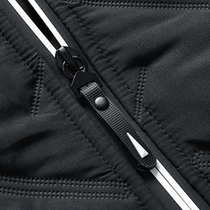 "Fabio gewatteerd herenjack, modieus en veelzijdig, ideaal voor casual looks in groen, wit/grijs en zwart."