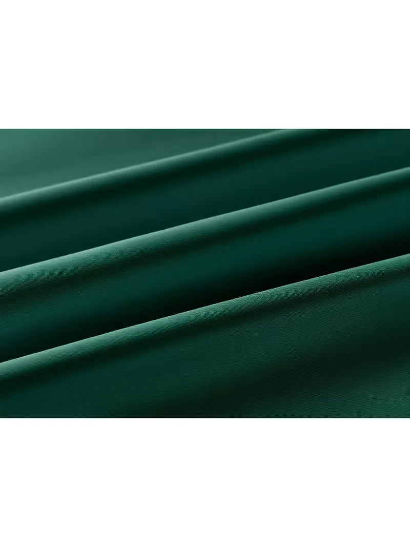 Dit herenoverhemd met mandarijnkraag en slimfit is een must-have voor elke garderobe.