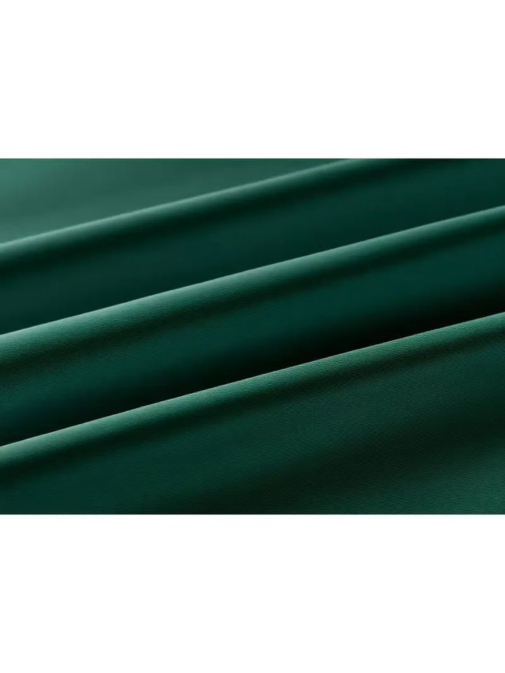 Dit herenoverhemd met mandarijnkraag en slimfit is een must-have voor elke garderobe.