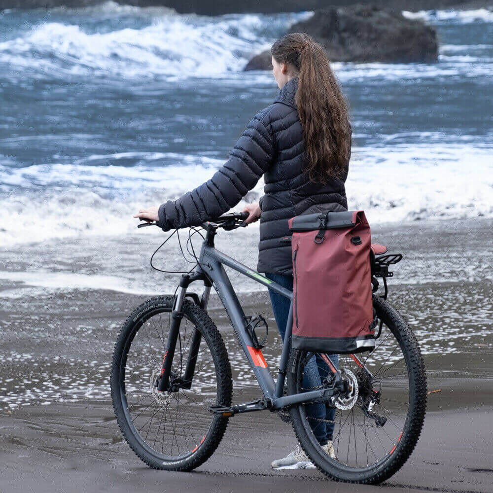 Comfortabele MultiBag™ fietsrugzak met voldoende opbergruimte, waterdicht en ergonomisch.