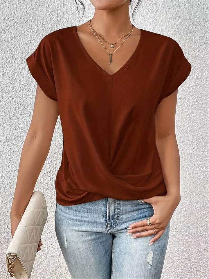 Stijlvol dames t-shirt met korte mouwen en ronde hals, veelzijdig voor elke casual damesmode outfit.