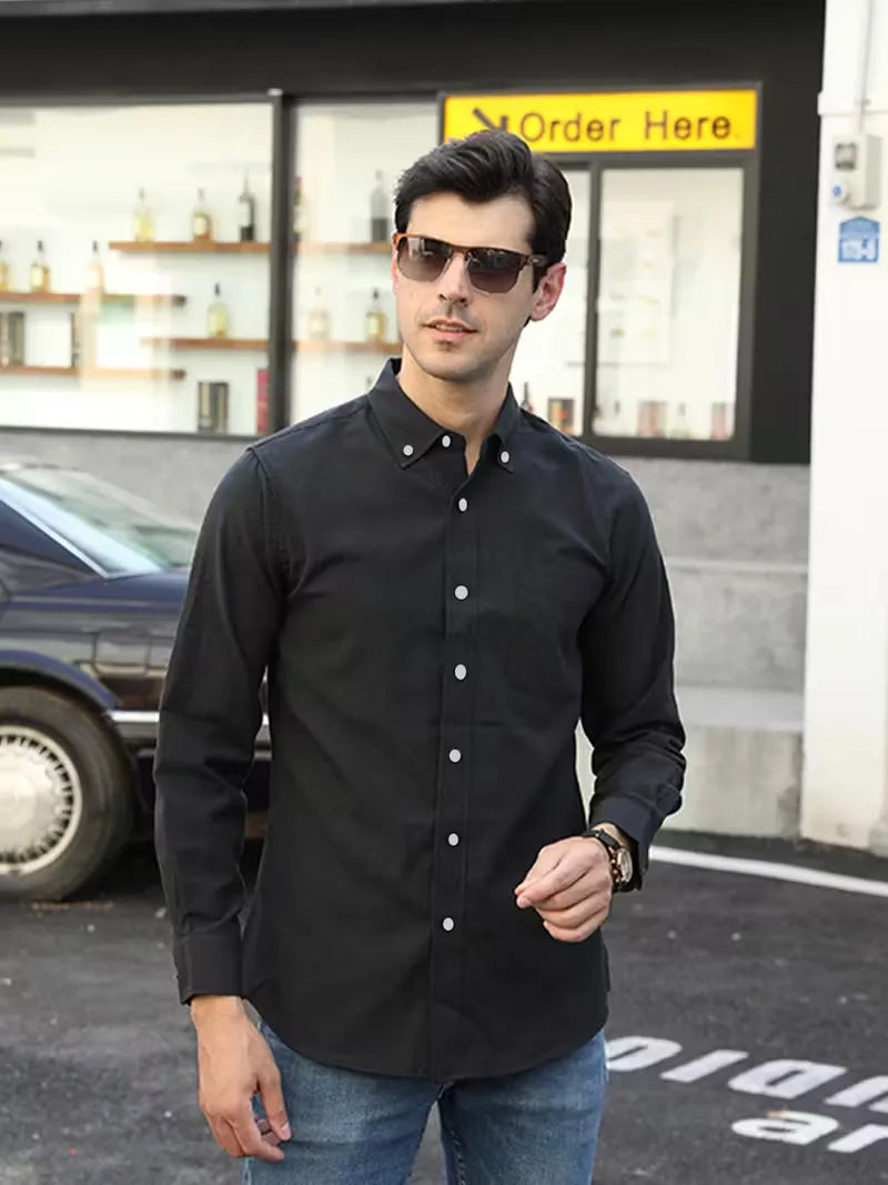 Praktisch herenoverhemd, borstzak, mandarin kraag, lange mouwen, regular fit, smart casual.