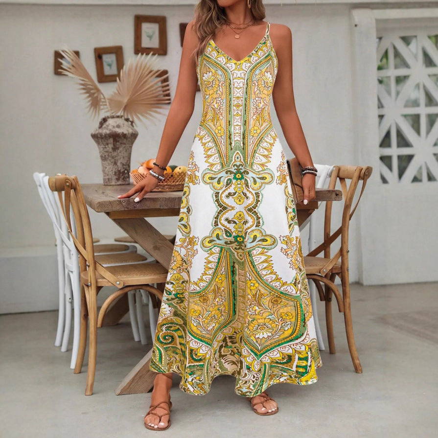 Luchtige dames maxi jurk CJ26, bohemian print en V-hals, een must-have voor vakantie of casual uitjes.