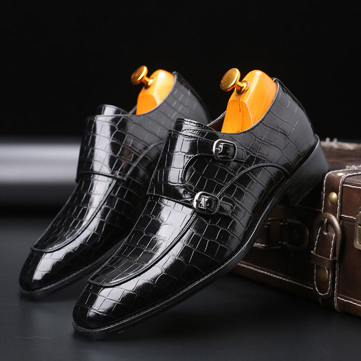 Zwarte Felix heren leren schoenen met vierkante neus, ademend. Ideaal als nette schoenen voor kantoor of speciale gelegenheden.