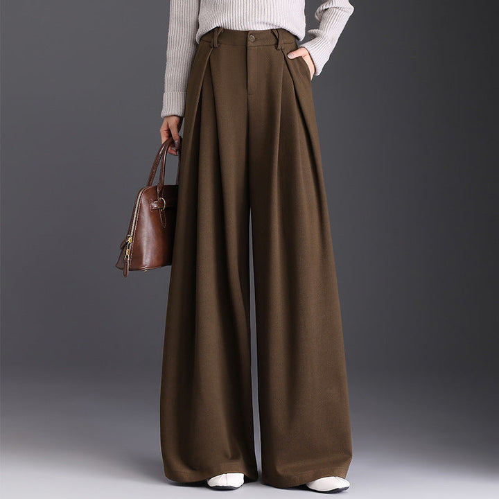 Dames chino broek met wijde pijpen en hoge taille, elegant en comfortabel voor modebewuste vrouwen.