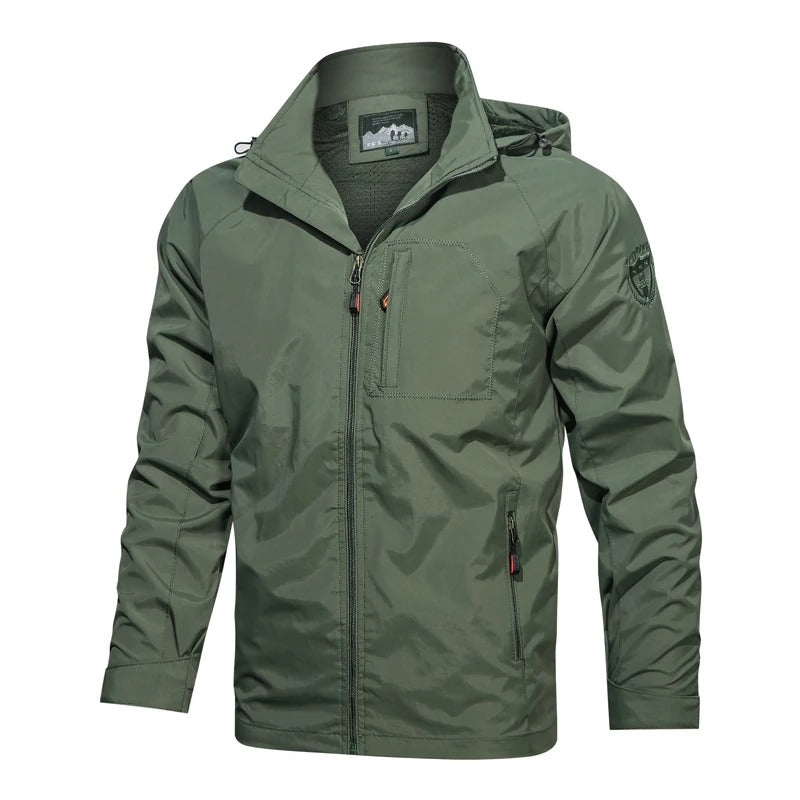 Modieuze Finn trenchcoat, een casual herenjas en lentecoat, perfecte bovenkleding voor buiten.