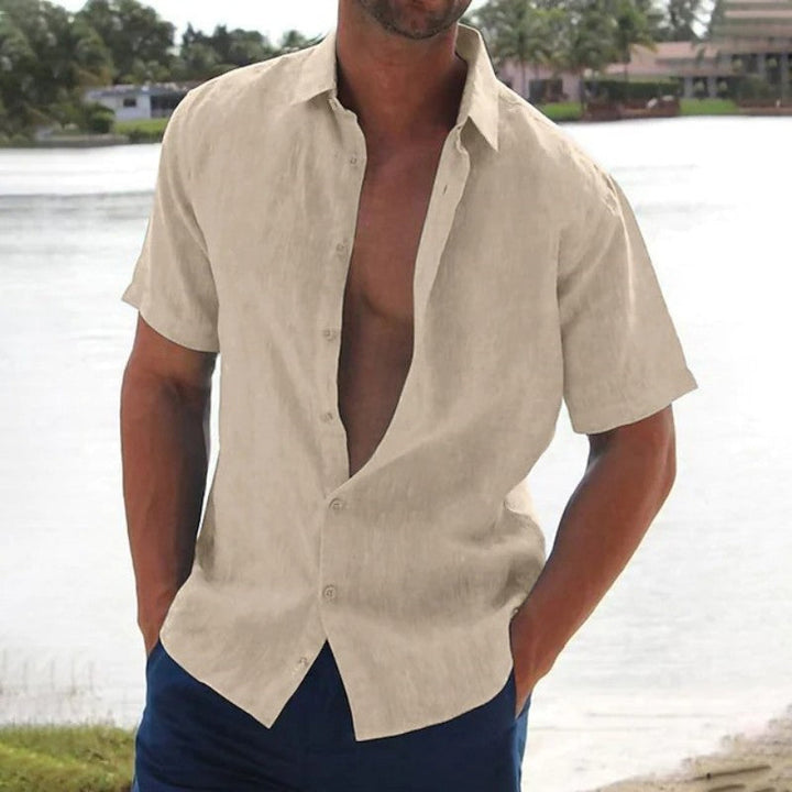 Heren linnen overhemd met korte mouwen, casual en stijlvol. Perfect voor ontspannen zomerdagen.