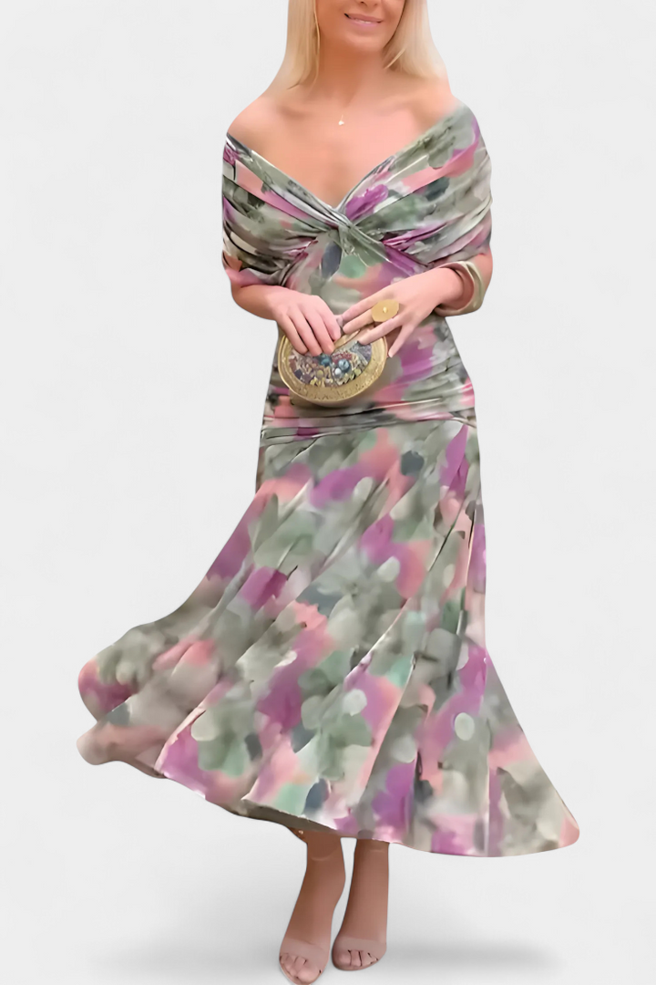 Vrouwelijke V-hals midi-jurk met wikkel, speciaal voor dames. Een veelzijdige toevoeging aan je garderobe.