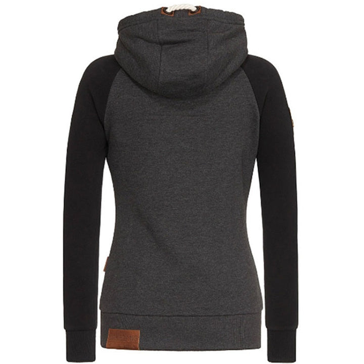 Zwart modern dames vest Sofia. Zacht en comfortabel, perfect voor een elegante en casual look.