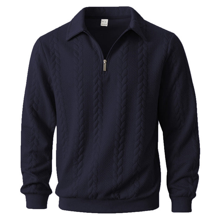 Modieuze heren polo met verfijnd kabelpatroon, halve rits en lange mouwen; perfect voor een nette casual outfit.