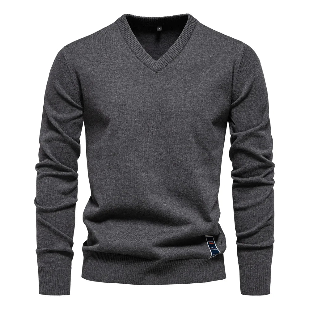 Stijlvolle heren V-hals trui, comfortabele bovenkleding voor de moderne man. Ideaal voor wintermode.