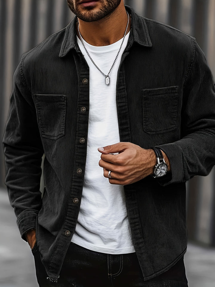 Trendy herenmode: casual overhemdjas met praktische borstzakken & knoopsluiting. Veelzijdig.