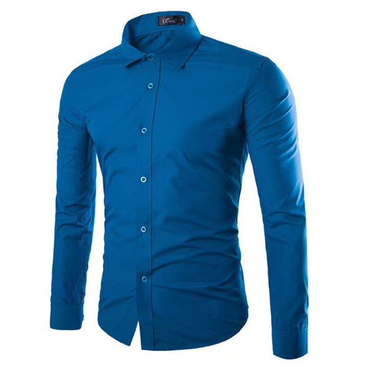 Ontspannen casual heren overhemd, kreukvrij, lange mouw en comfortabel voor weekendactiviteiten.
