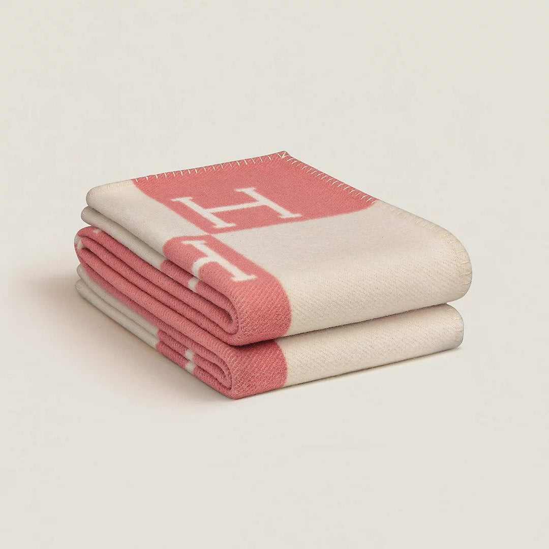 Prachtig kerstcadeau: een luxe kasjmier-wol deken voor maximaal comfort en warmte.