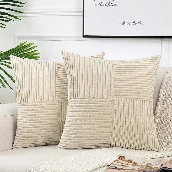 Nieuwe zachte ribfluwelen kussenhoes 45x45 cm als trendy woondecoratie.