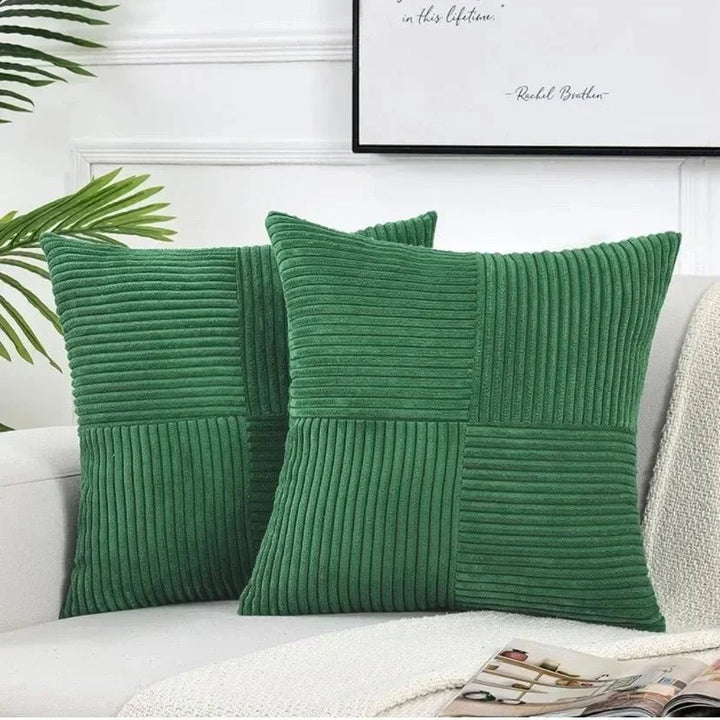 Heerlijk zachte ribfluwelen bankkussenhoes 45x45 cm, ideaal voor sfeervolle decoratie.