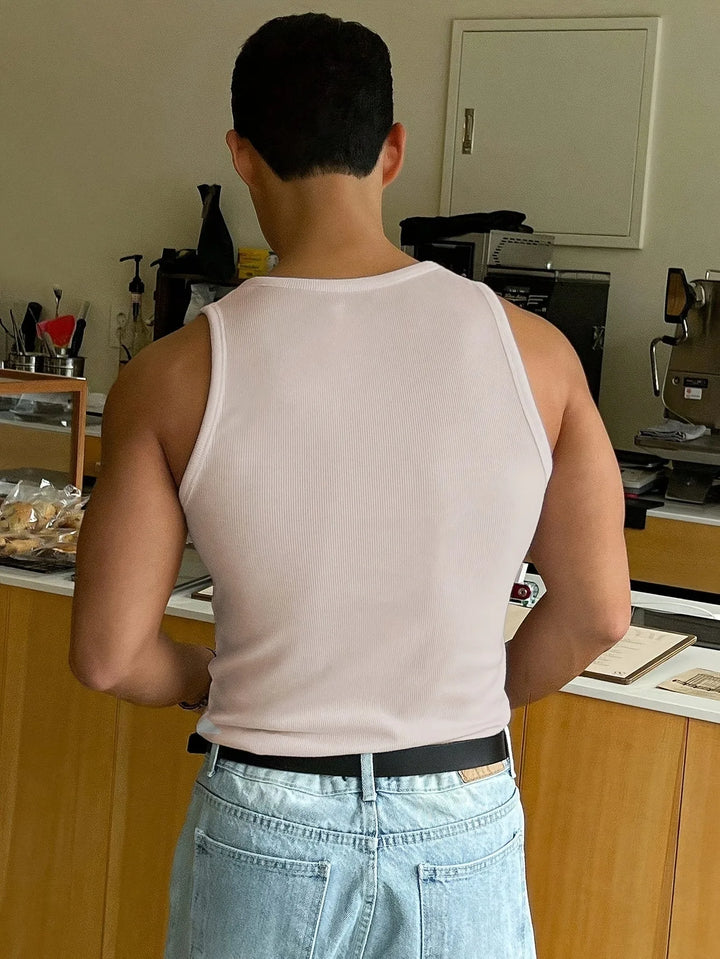 Grijze heren mouwloze tanktop, slim fit en comfortabel, een basic top voor de zomer.