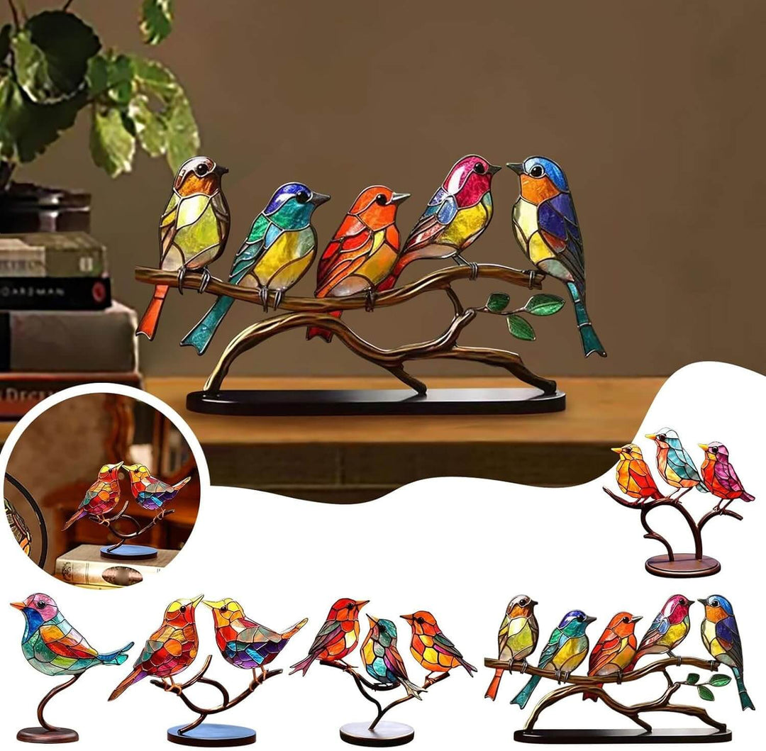 Sfeervol decoratief beeld van kleurrijke vogels zittend op een tak. Brengt natuur in huis.