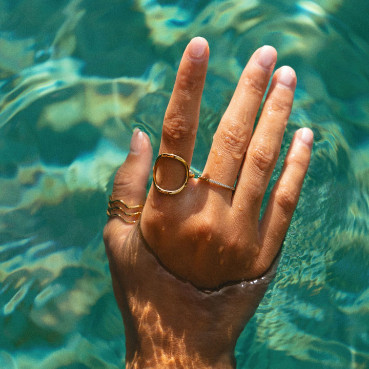 Zilveren ovale ring Noa voor dames, waterbestendig en stijlvol.