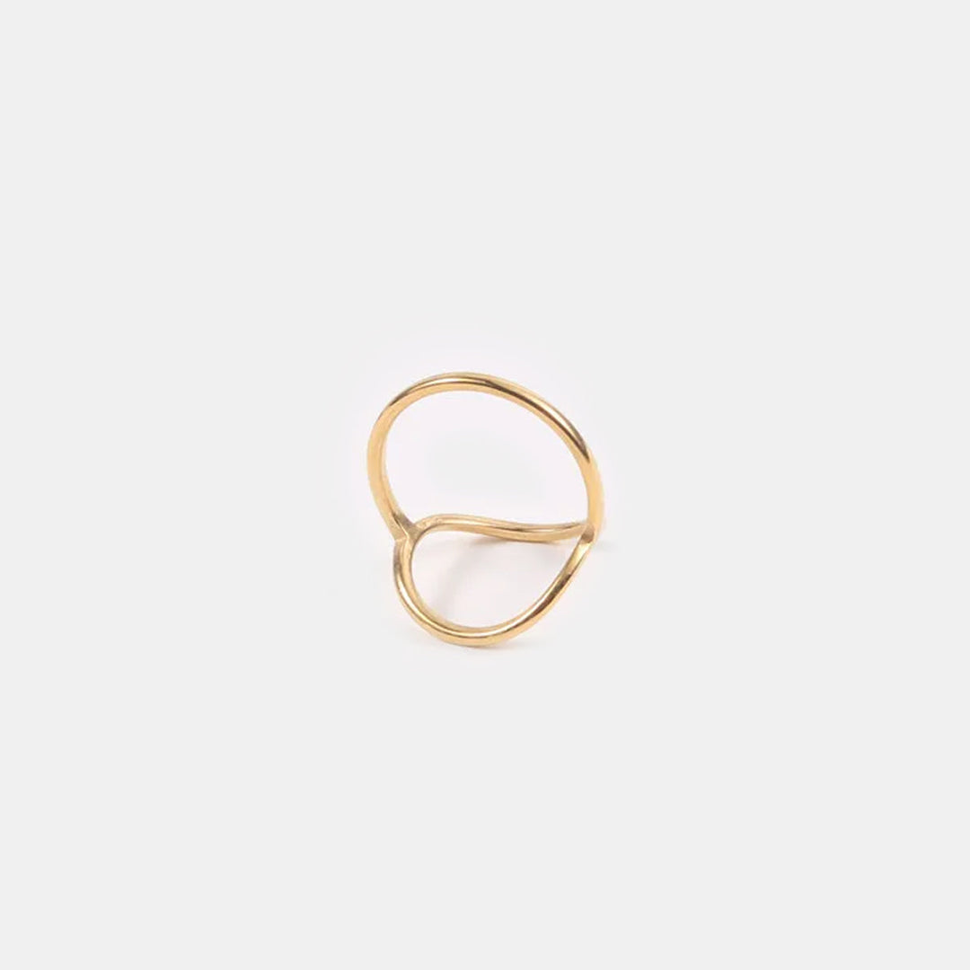 Gouden ovale dames ring Noa, minimalistisch en comfortabel sieraad.