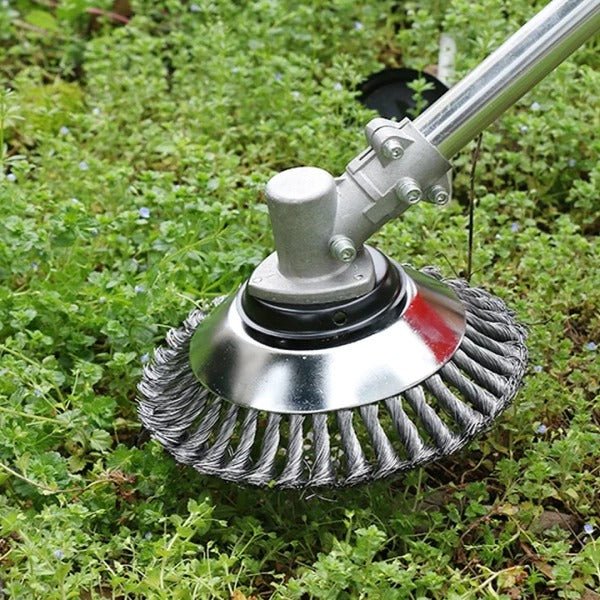 Universele MALORIA stalen onkruidborstel voor trimmer, efficiënt schoonmaken van tuin, terras en oprit.