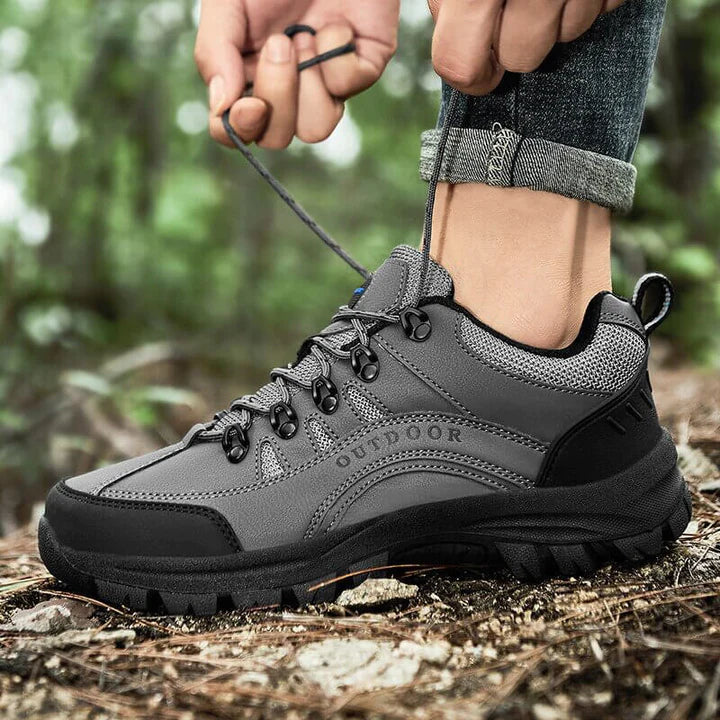 Orthopedische heren wandelschoenen bieden superieure steun en stabiliteit; perfect voor trekking en avontuur.