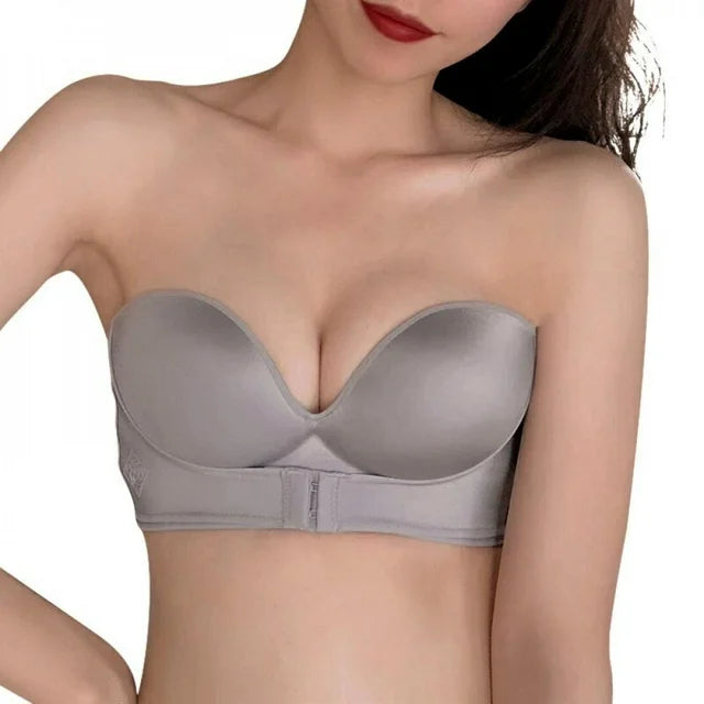 Comfortabele strapless bh, ideaal onder zomerkleding en jurken. Met push-up effect.