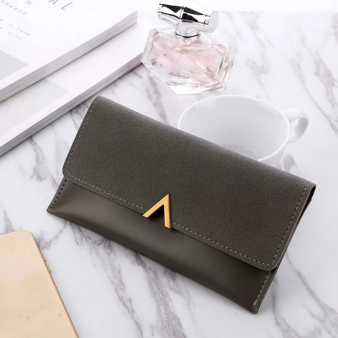 Moderne dames portemonnee, ruim en stijlvol, met veilige sluiting, een must-have accessoire.