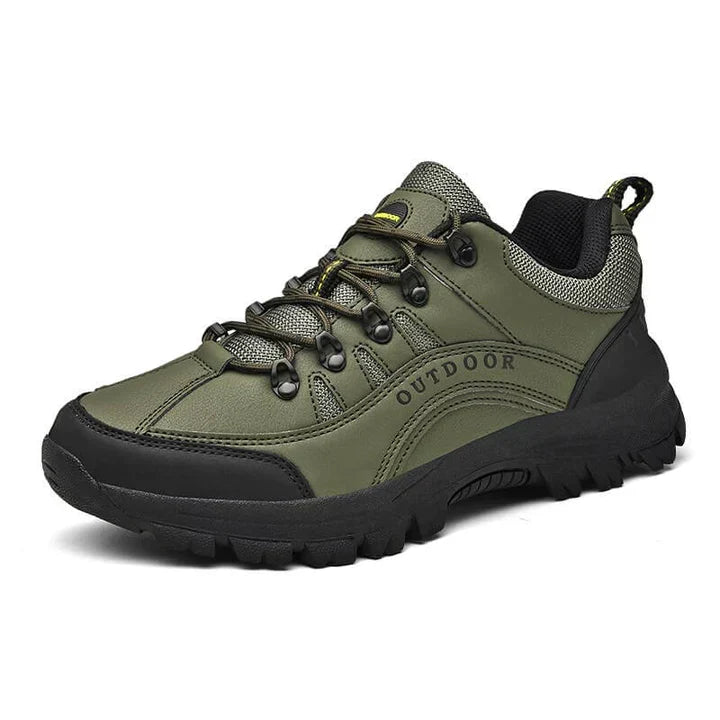 Duurzame heren orthopedische trekkingschoenen met geavanceerde voetsteun voor comfort op elk terrein.