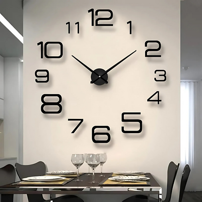 "Grote moderne zwarte wandklok met elegant, minimalistisch design, ideaal voor stijlvolle en tijdloze woonkamerinrichting."