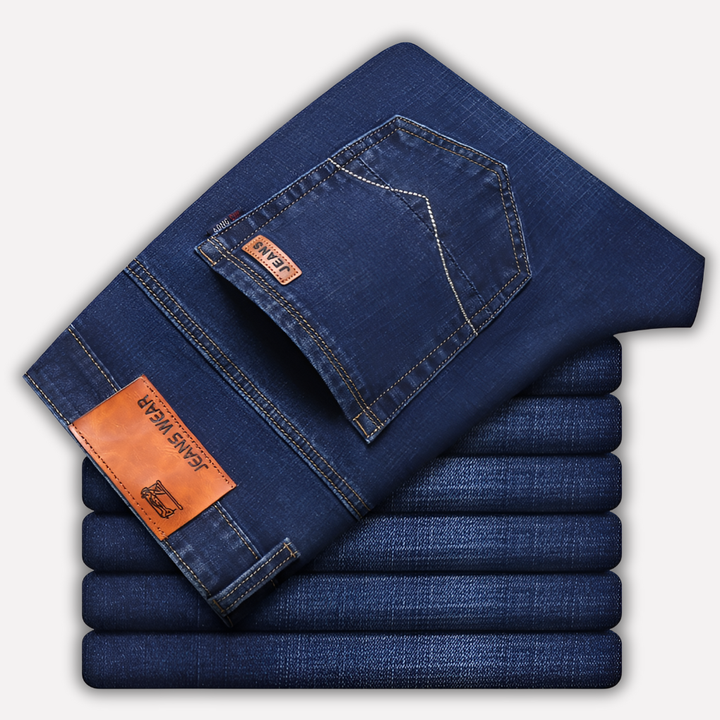 Detail van de duurzame stof van deze heren jeans met rechte pijpen, voor langdurig comfort.