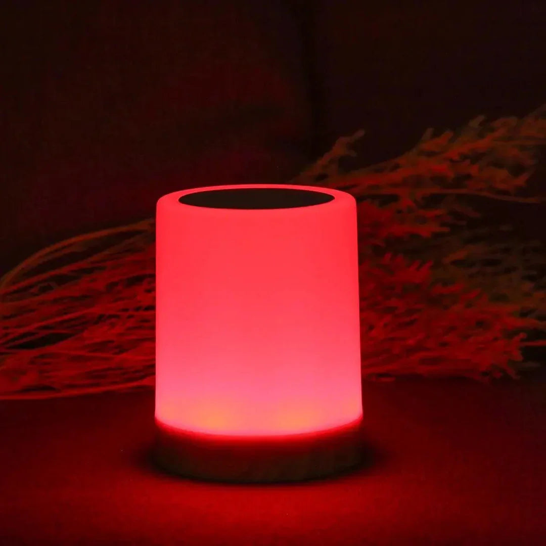 Unieke oplaadbare sfeerlamp met kleurverandering, een modern LED cadeau voor interieur liefhebbers.