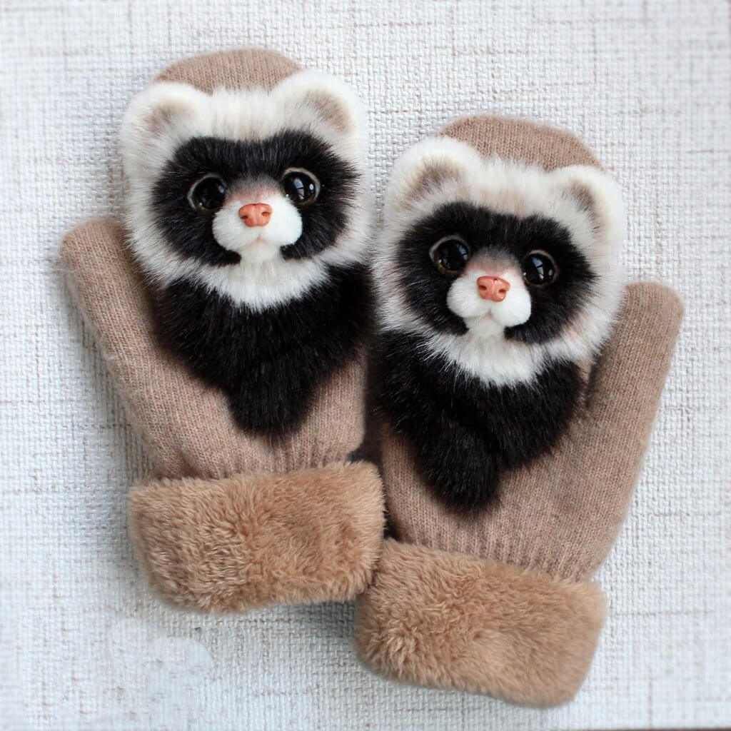 Handgebreide dierenwanten, warm & schattig. Perfecte winteraccessoire voor dames & meisjes.