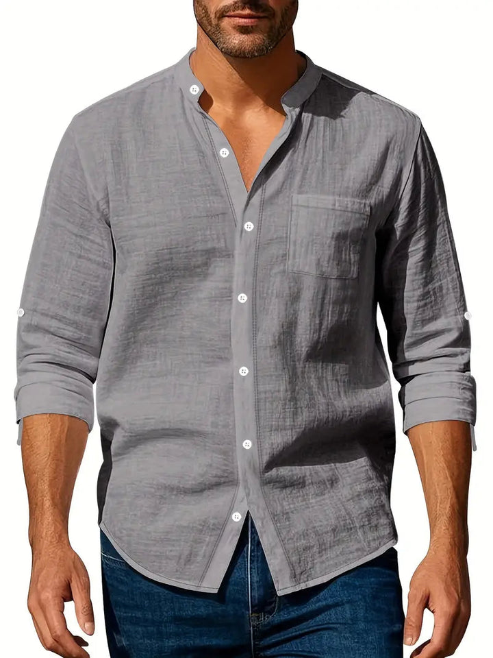 Elegant casual herenoverhemd met lange mouwen, bandkraag en regular fit. Combineer stijl en comfort moeiteloos.