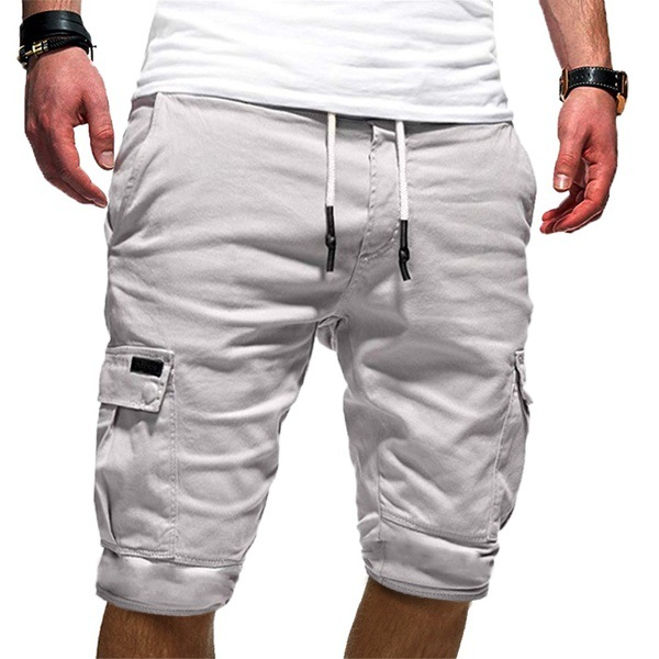 Casual heren shorts met handig trekkoord en cargo zijzakken, perfect voor vakantie en ontspannen momenten.