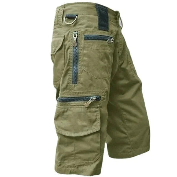Praktische heren zomer cargo shorts met stevige ritszakken, ontworpen voor comfort en stijl tijdens outdoor avonturen.