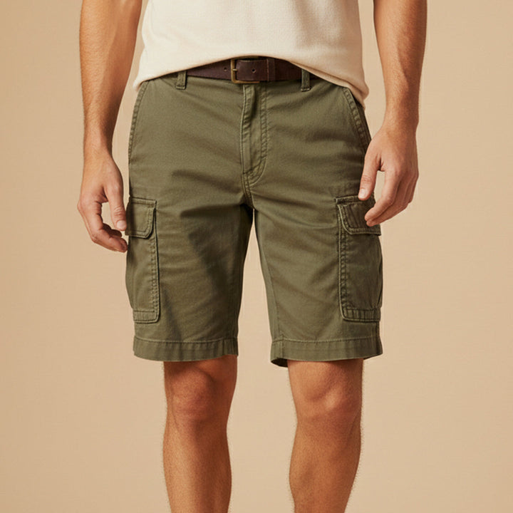 Praktische heren cargo shorts met zijzakken, geschikt voor wandelingen en vrije tijd.