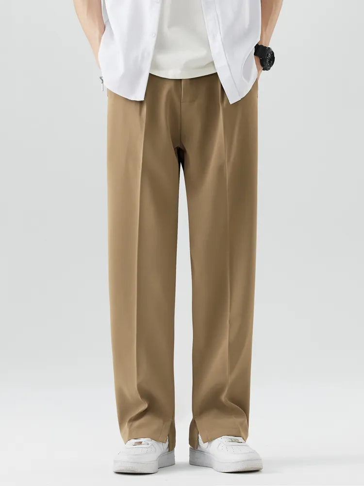 Heren geplooide chino broek met wijde pijpen in moderne stijl, perfect voor comfort en een modieuze look.