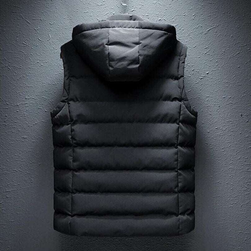 Stijlvol heren gewatteerd vest met capuchon, perfect voor een casual look of outdoor activiteiten in de winter.