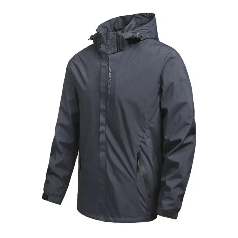 Comfortabele heren lichtgewicht jas met capuchon en rits, perfect als windjack en tussenjas. Veelzijdig.