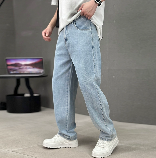 Casual loose fit herenjeans, perfect voor modebewuste mannen. Comfortabele spijkerbroek voor elke dag.