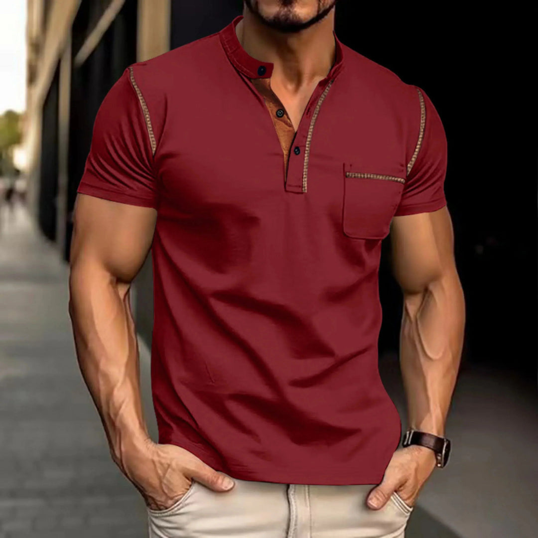 Trendy heren polo shirt van ademend katoen met korte mouw en opstaande kraag voor de moderne man.