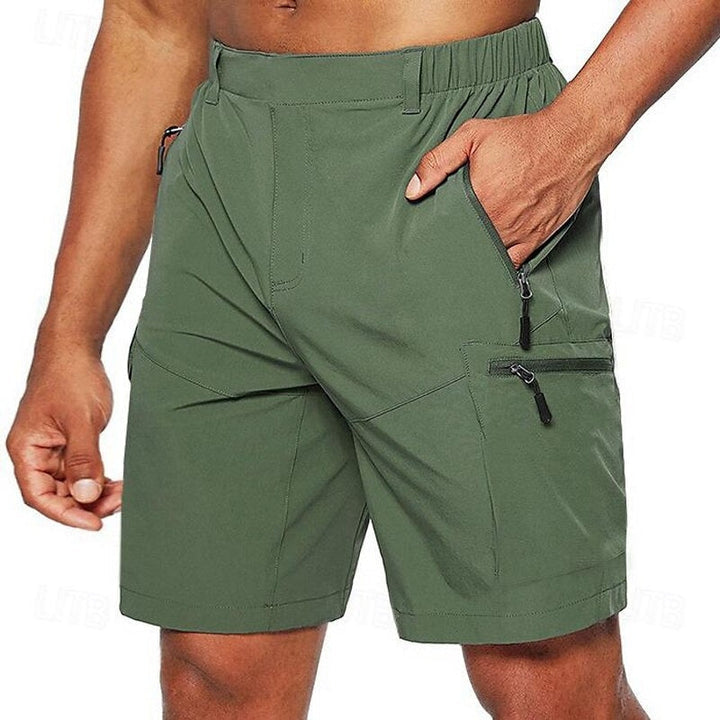 Fitness heren shorts met optimale bewegingsvrijheid. Sportieve look, perfect voor training en actieve dagen.